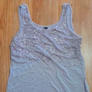 Cute squinted tank top